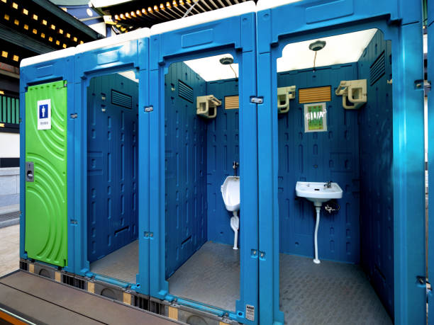 Portable Toilet Options We Offer in Grandview, TX