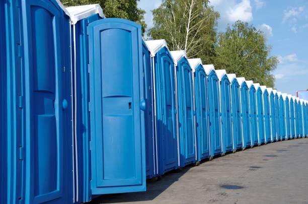 Best Portable restroom trailer rental  in Grandview, TX